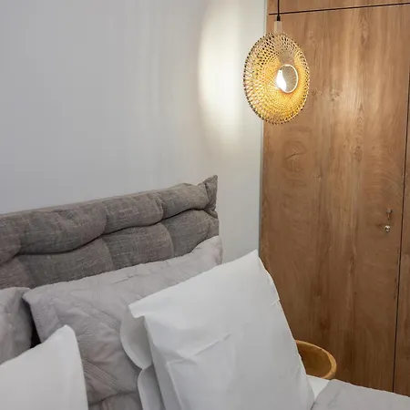 'nossia' & Cozy In Naxos Town *