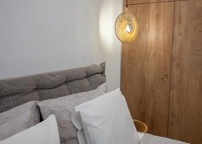 'nossia' & Cozy In Naxos Town *